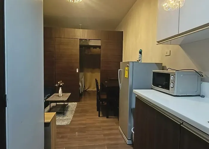Air Residences Makati Staycation *